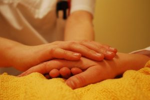 Nurturing Seniors at Home: Guide to Effective Bathing Assistance & Care